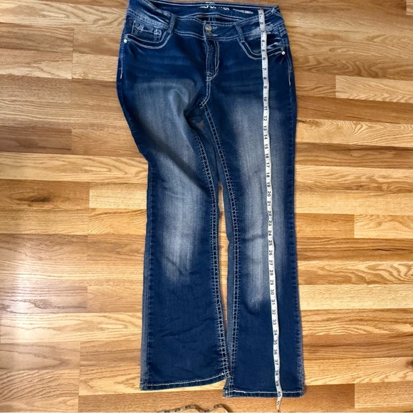 WallFlower Women Luscious Curvy Bootcut Mid-Rise Insta Stretch Juniors Jeans 11 - Picture 10 of 14